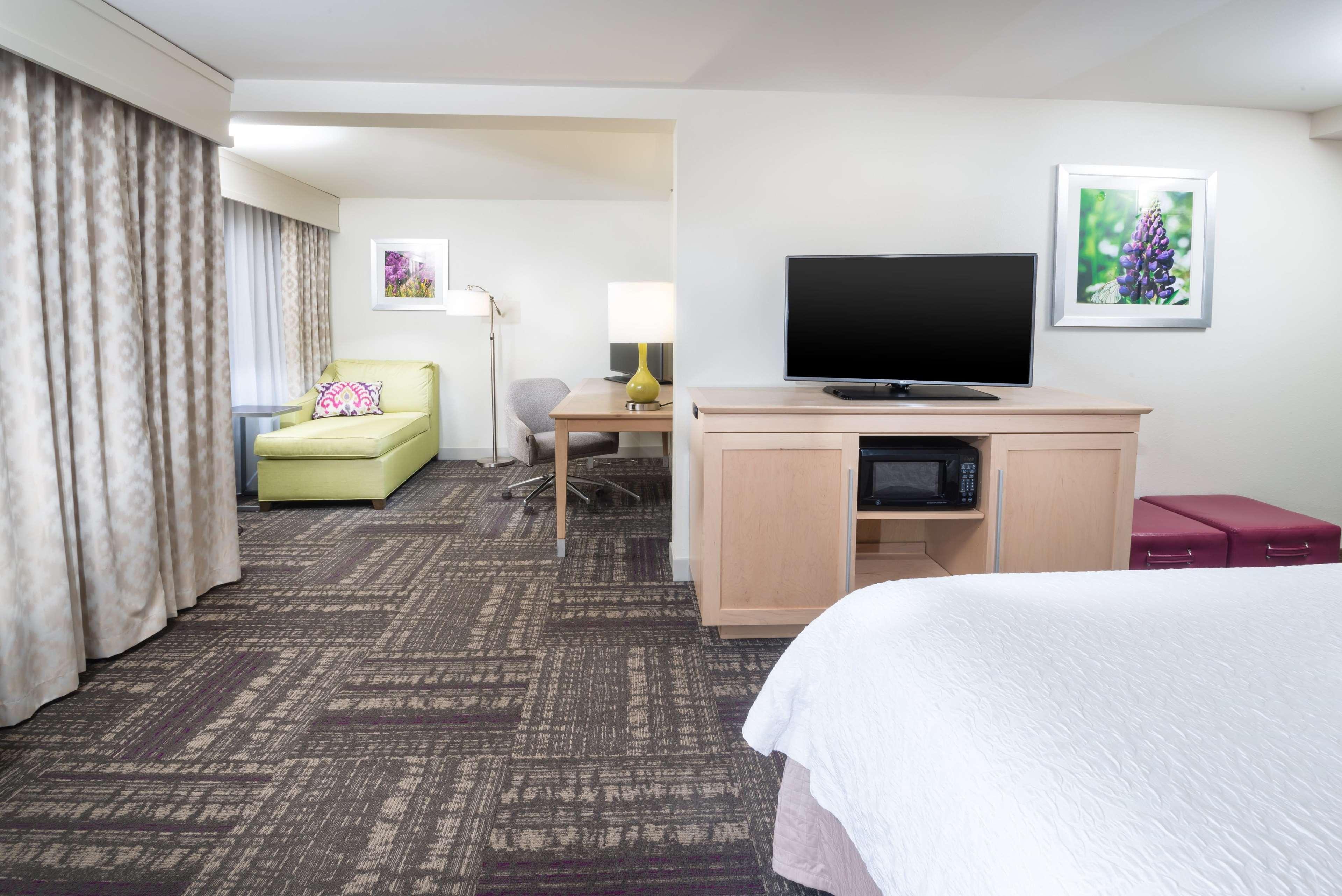 Hampton Inn & Suites Wilson I-95 Eksteriør billede