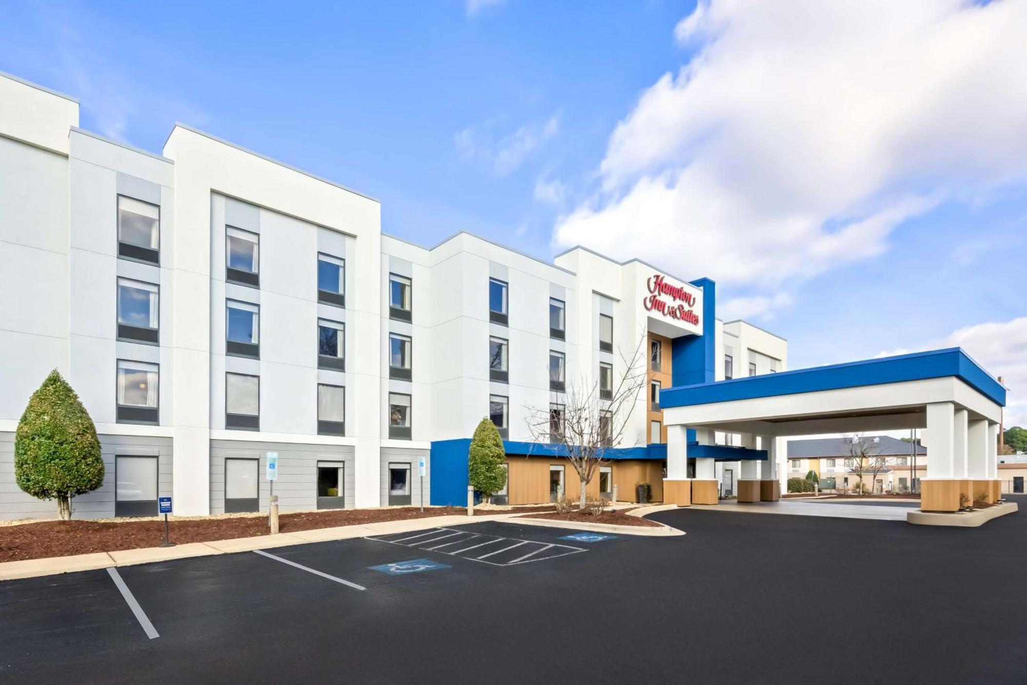 Hampton Inn & Suites Wilson I-95 Eksteriør billede